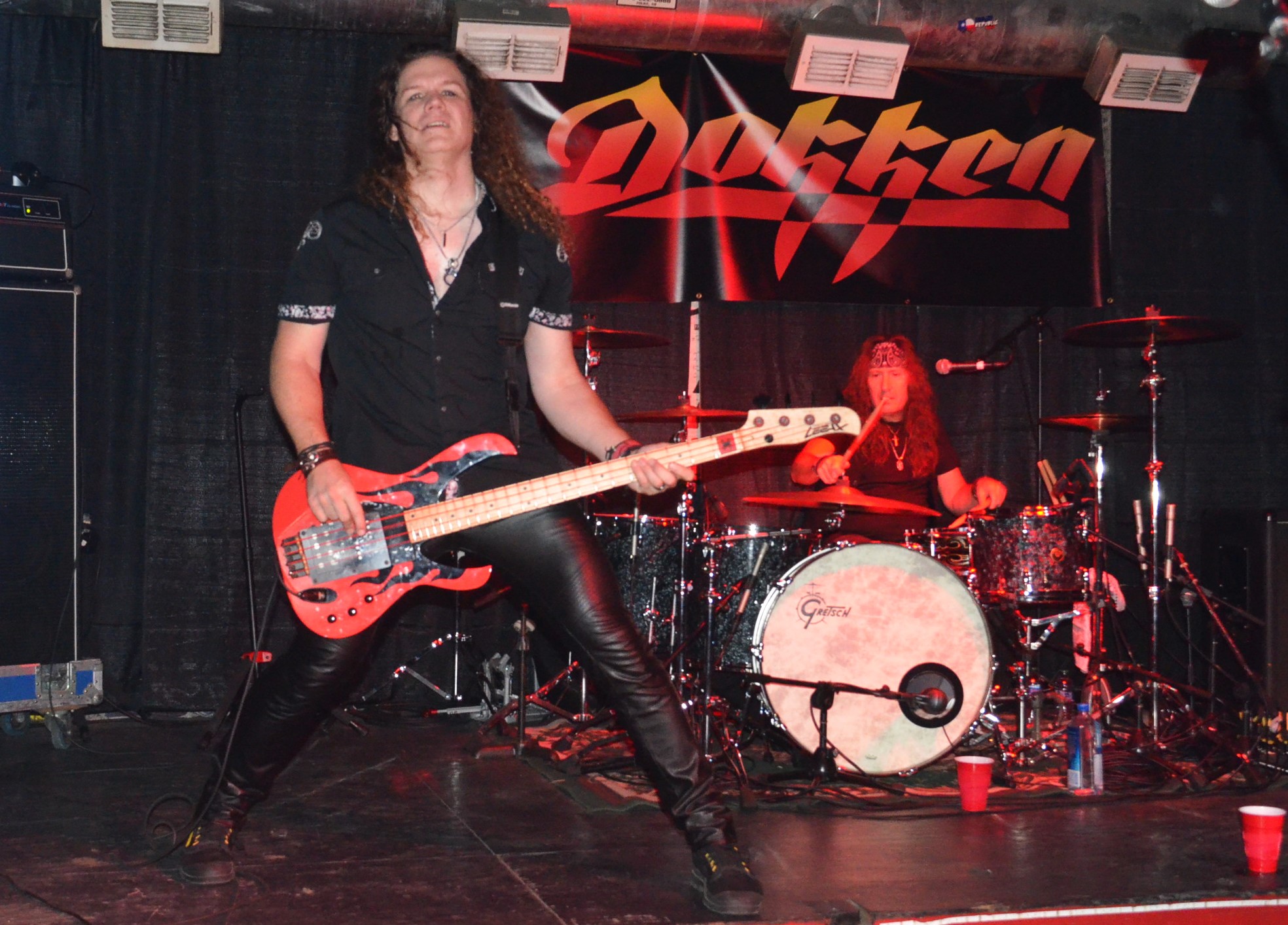 Dokken live on tour